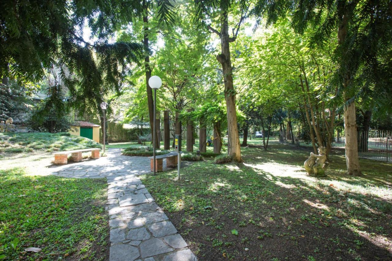 Easylife - Moderno Bilocale In Zona Porta Romana ミラノ エクステリア 写真
