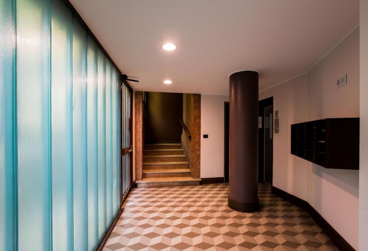 Easylife - Moderno Bilocale In Zona Porta Romana ミラノ エクステリア 写真
